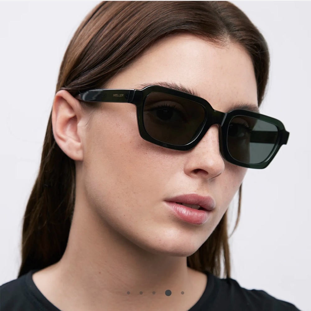 Meller Adisa Sunglasses, Fog Olive